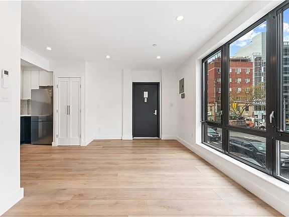 2nd image of 901 60th St #2B