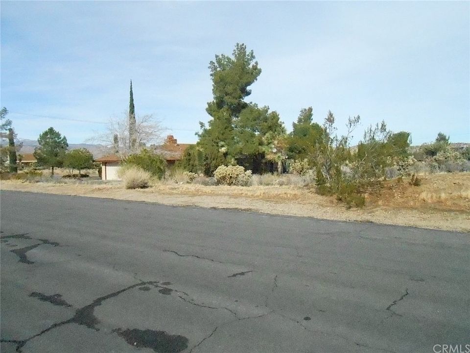 1st image of 57724 San Tropeze Dr