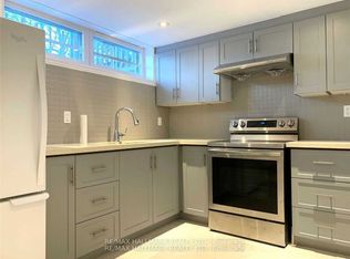 24 Sabine Rd, Toronto, ON M9B 3A8