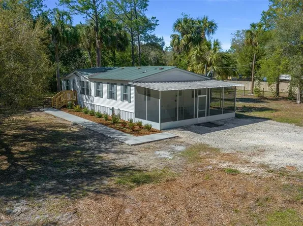 10 Janice St, Inglis, FL 34449