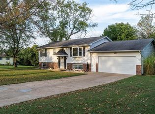 620 Porterford Rd, Union, MO 63084