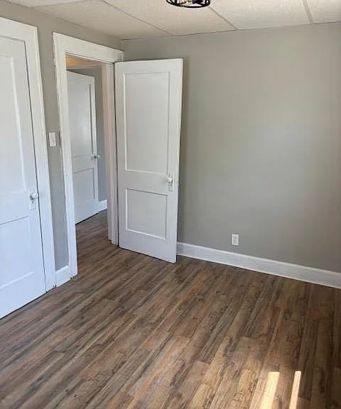10613 Nelson Ave — Photo 11