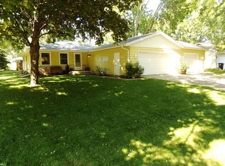 1000 E Layton Ave, Appleton, WI 54915