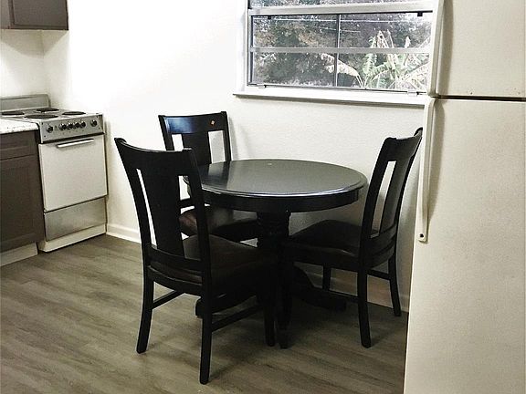 2nd image of 3818 Hamid Blvd #B