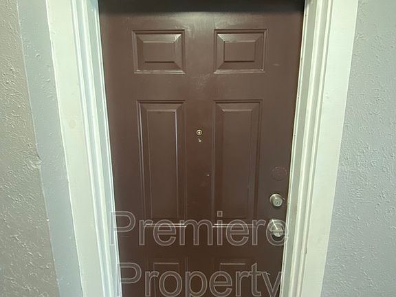 3rd image of 135 N Lawn Ave APT 9