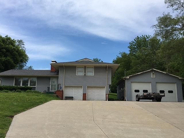 2nd image of 4830 S 22nd St