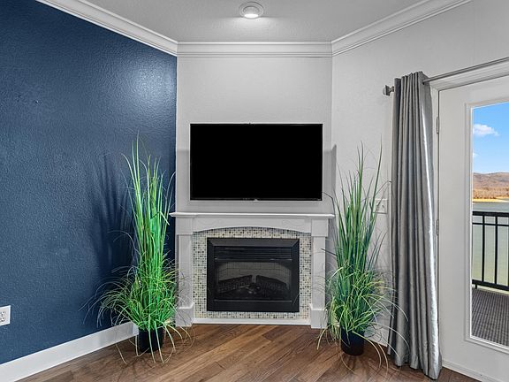 4th image of 433 Sandpiper Ln