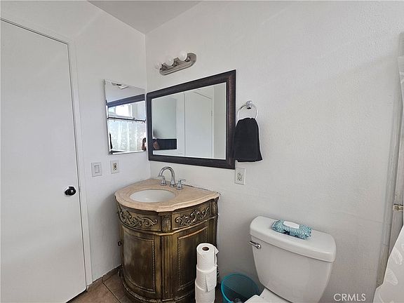 4th image of 1386 W E St #F