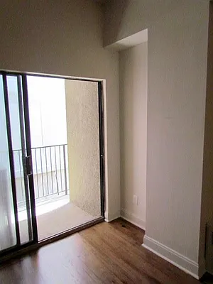 Rented by Mirador Real Estate | media 16