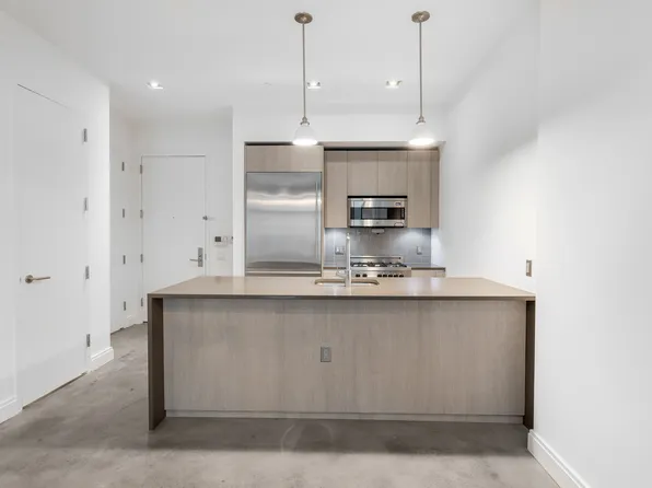 148 1st Street image 74 of 204