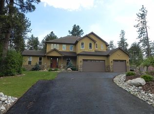 632 Cumberland Rd, Larkspur, CO 80118