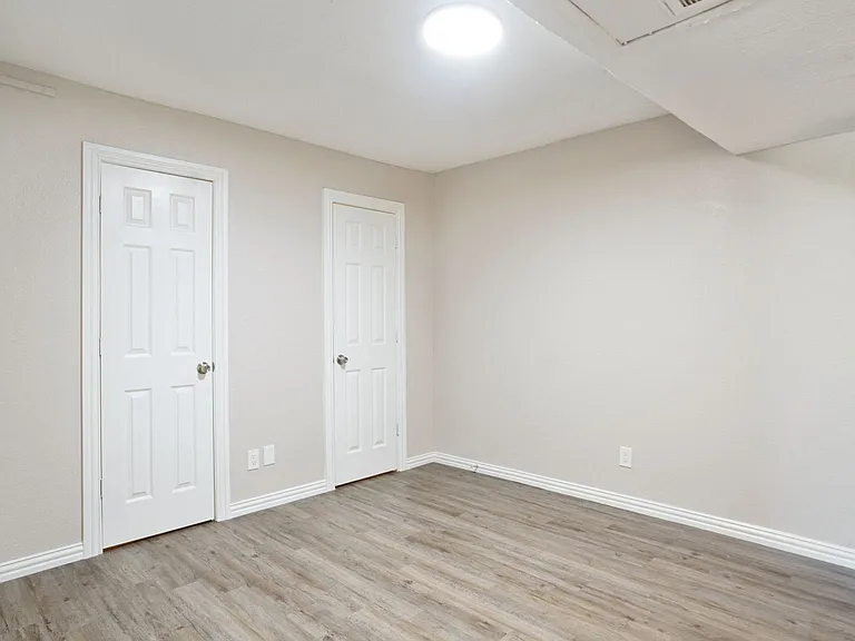 Loft on Louise — Photo 10