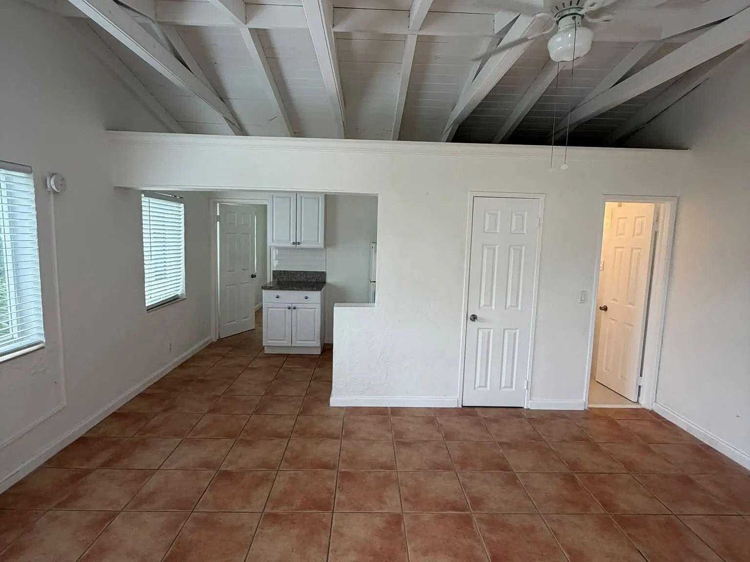 1 bed, $1,950 — Photo 2