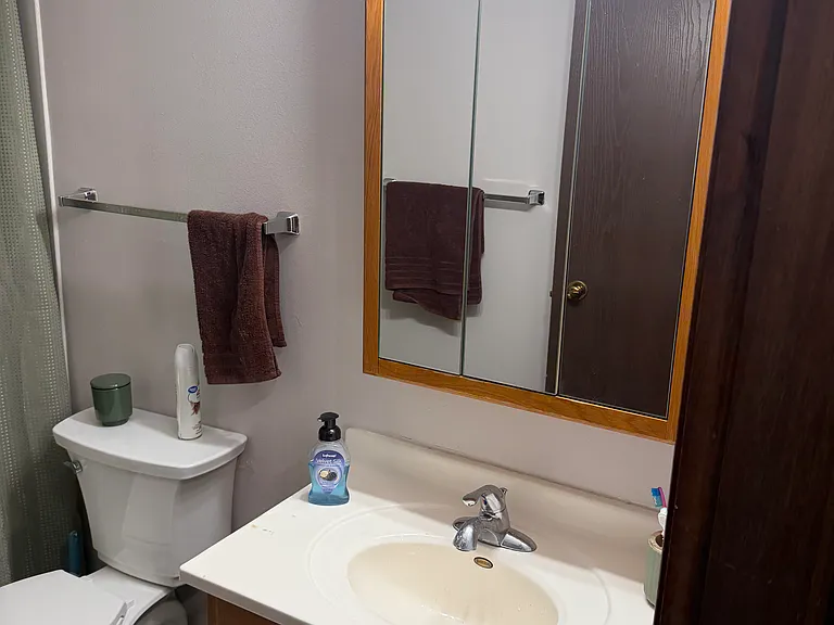 718 Oakcrest St #3 — Photo 1