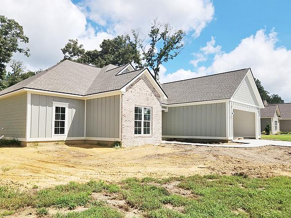 3rd image of 116 Sawtooth Dr