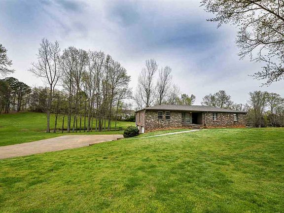 2nd image of 3718 Varnell Ln SE