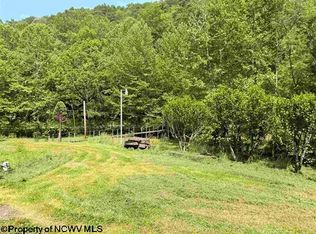 8557 Copley Rd, Weston, WV 26452