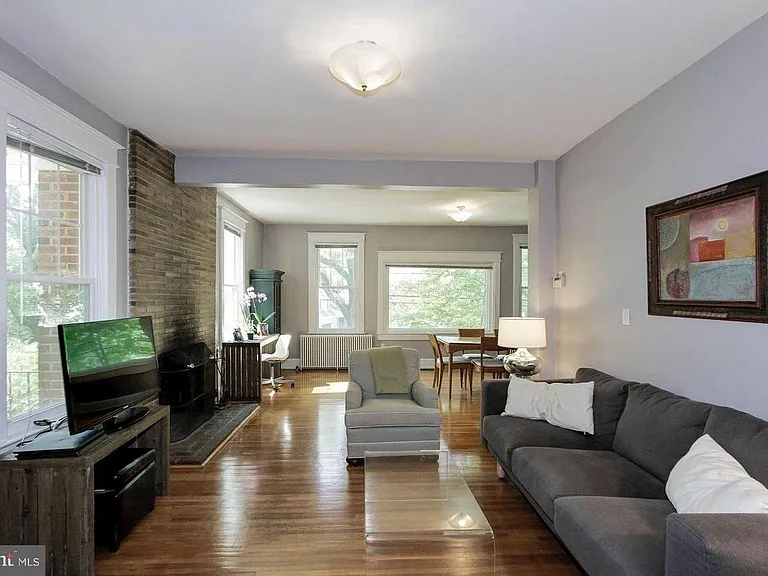 5065 Macarthur Blvd NW — Photo 18