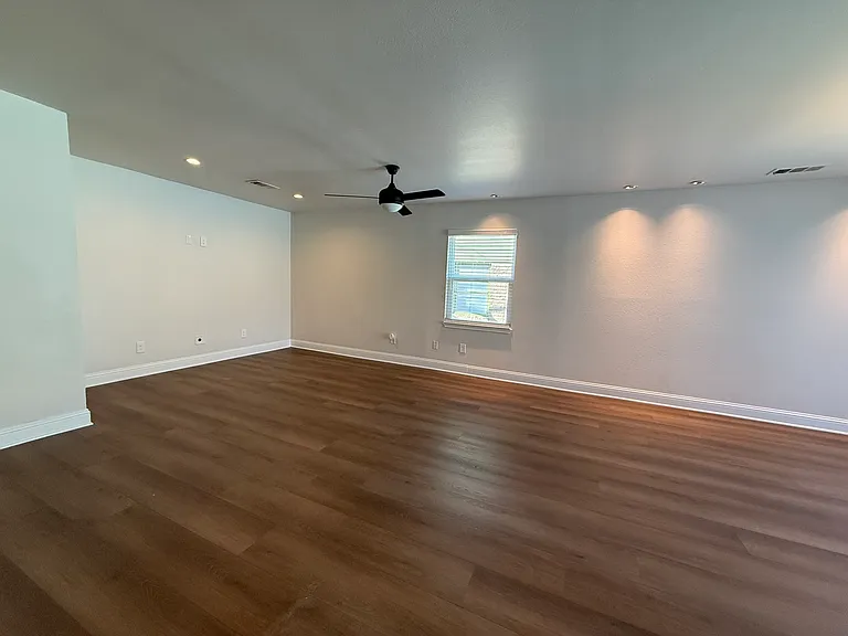 4616 Sandra Lynn Dr — Photo 16