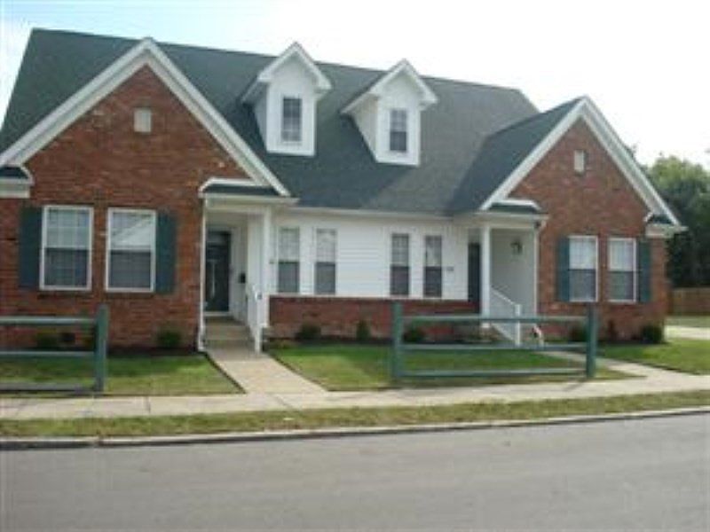 Cora Villa