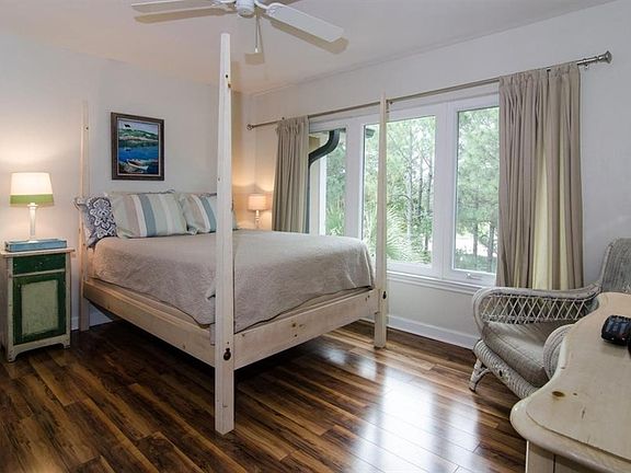 5th image of 8520 Turnberry Ct