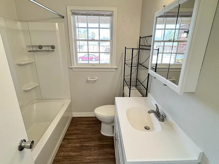 1812 Brighton Ave — Photo 20