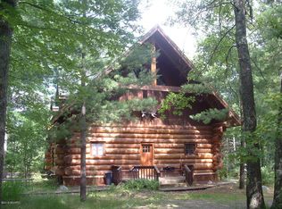 7830 E Riverside Dr, Manistee, MI 49660