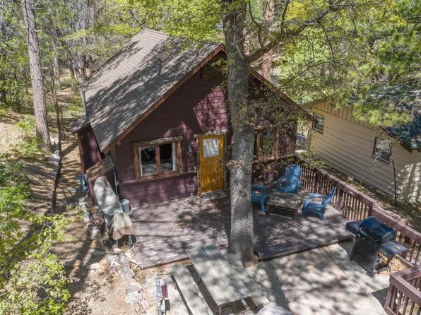 868 Highland Rd, Big Bear Lake, CA 92315