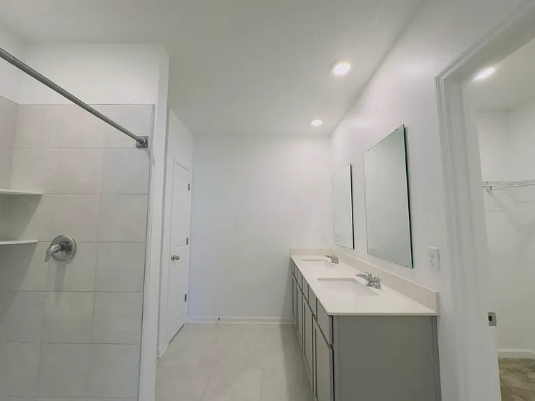 1341 Peach Creek Dr — Photo 7