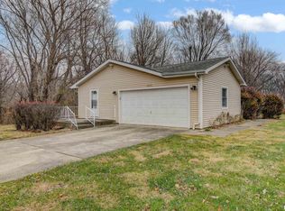 3344 Mars Ave, Springfield, IL 62707