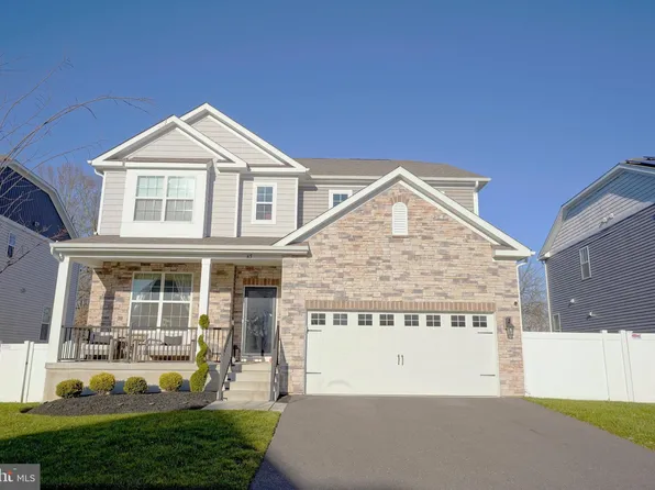 65 Westmont Dr, Medford, NJ 08055