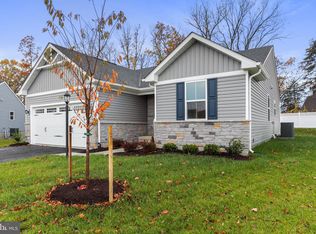 75 Wedmore Ct, Martinsburg, WV 25405