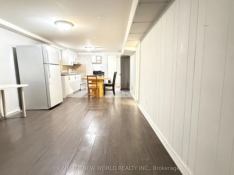 120 Hollyberry Trl #BASEMENT — Photo 3