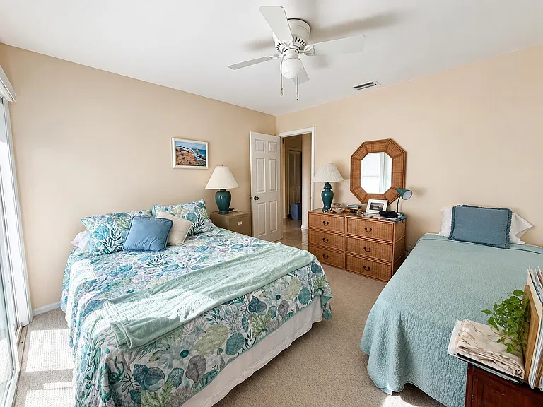 6845 SE Bunker Hill Dr — Photo 15