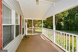 4th image of 50 Damascus Rd