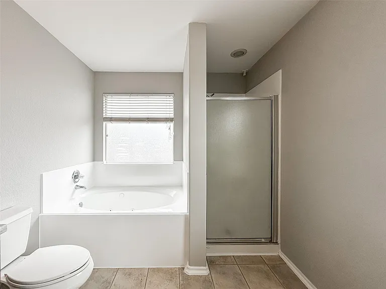 5739 Westminster Village Dr — Photo 42
