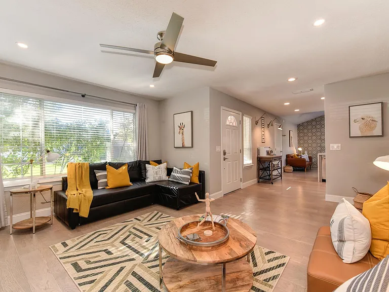 5613 Phlox Ct — Photo 9