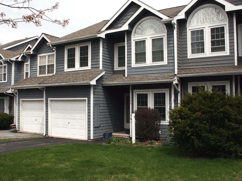 2nd image of 108 Pinebrook Dr #108