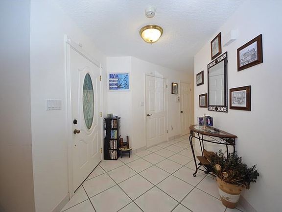 3rd image of 531 Little Lake Ct