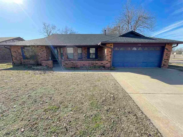 2408 Windsor Rd, Ponca City, OK 74601
