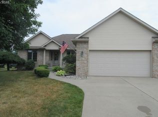 4177 Red Oak Ln, Swartz Creek, MI