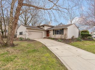 2990 Hampton Rd, Cleveland, OH 44120