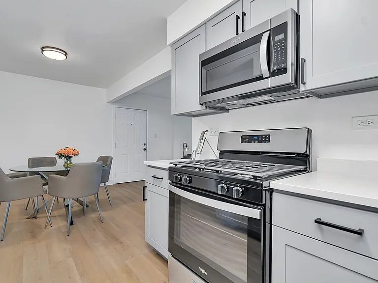 Quail Ridge Apartments — Photo 20
