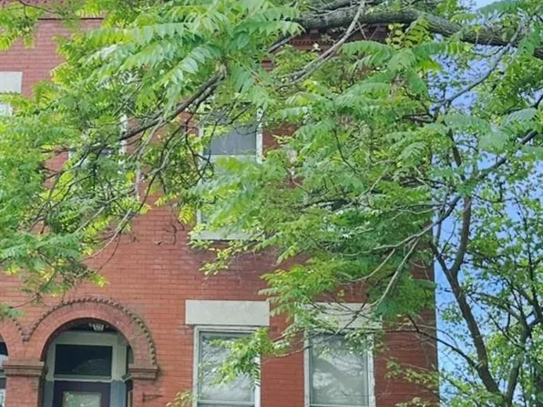 2336 Russell Blvd, Saint Louis, MO 63104