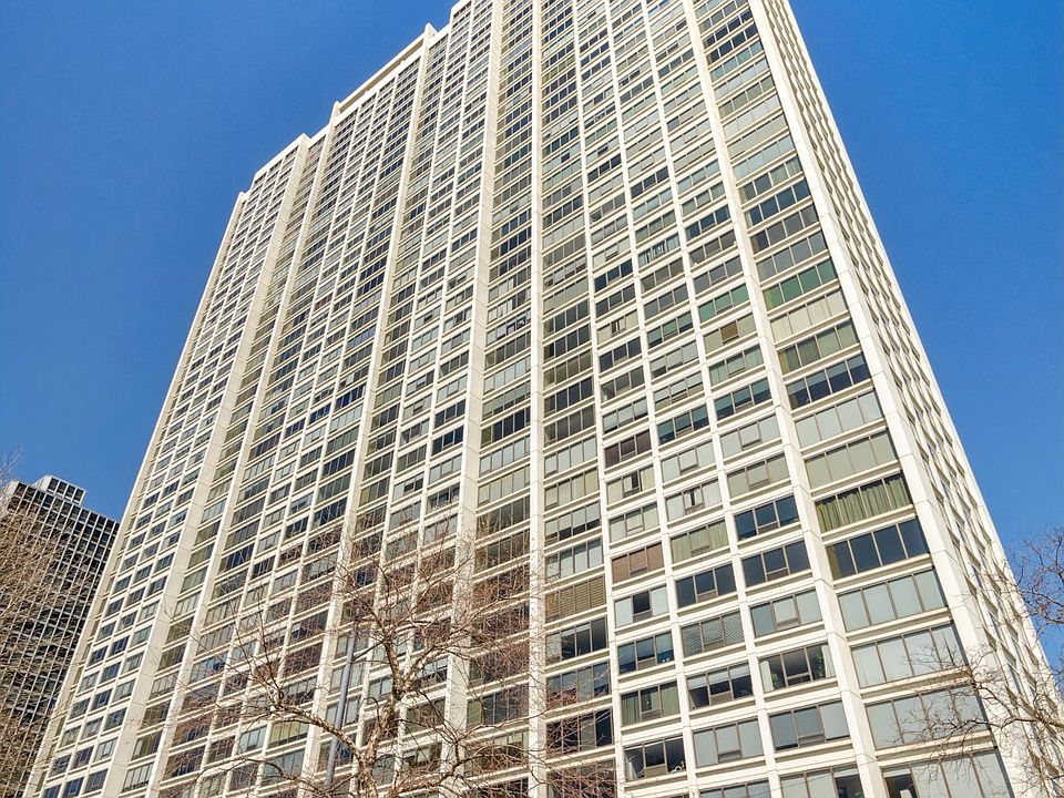 1st image of 2800 N Lake Shore Dr APT 2509