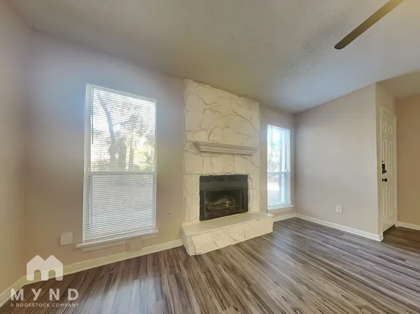 5834 Twisted Pine Ct Unit C, Houston, TX 77039