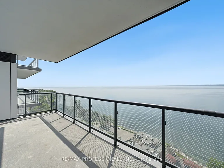 2075 Lakeshore Rd #2404 — Photo 14