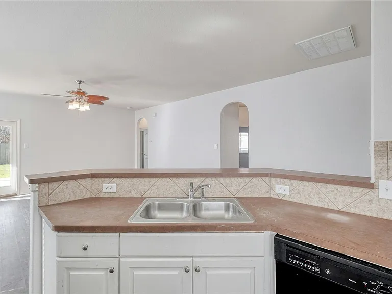 13416 Arbor View Ln — Photo 11