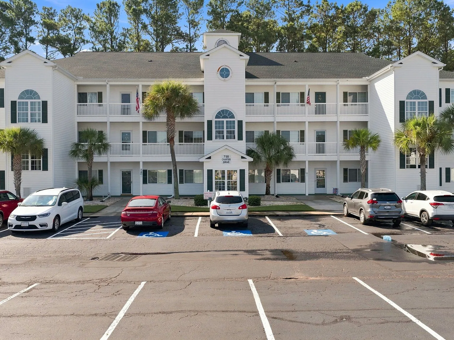 3 bed, 2.0 bath, 1540 sqft, $1,800 — Photo 1