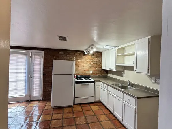 3248 E Edison St, Tucson, AZ